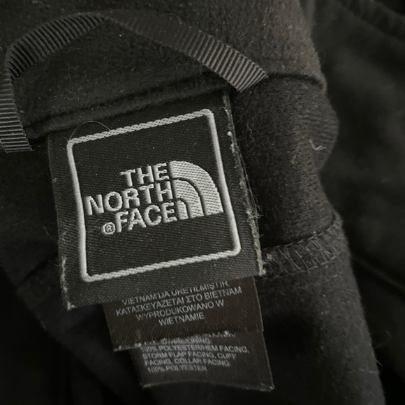North face jacket - Picture 9 of 10